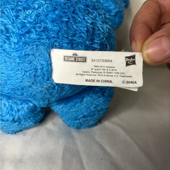 Sesame Street Cookie Monster plush toy - Picture 4 of 5